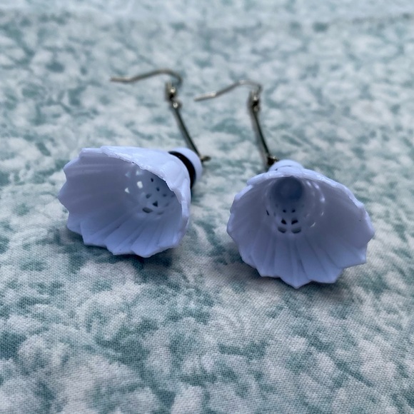 ‼️BOGO SALE‼️ Unique Badminton Birdie Dangly Earrings - Picture 4 of 4